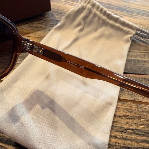 WMP Eyewear Brooklyn Oversized Aviator Sunglasses